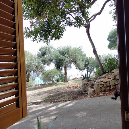 A Casa Di Peppino Villa Greco ตินดารี ภายนอก รูปภาพ