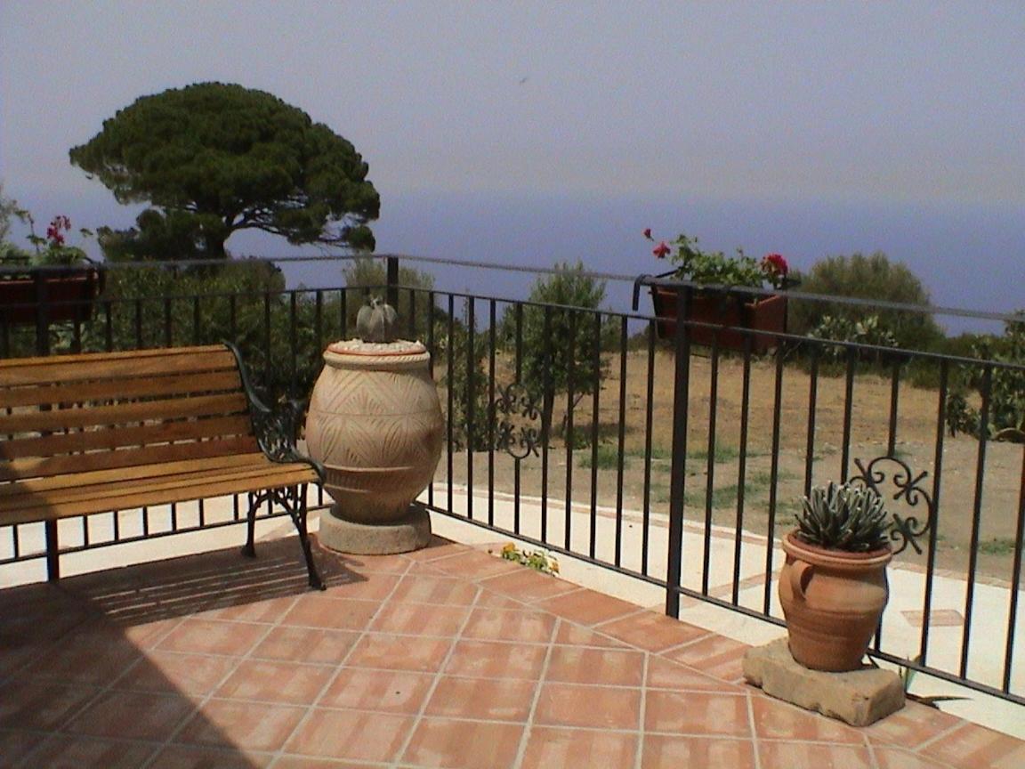 A Casa Di Peppino Villa Greco ตินดารี ภายนอก รูปภาพ